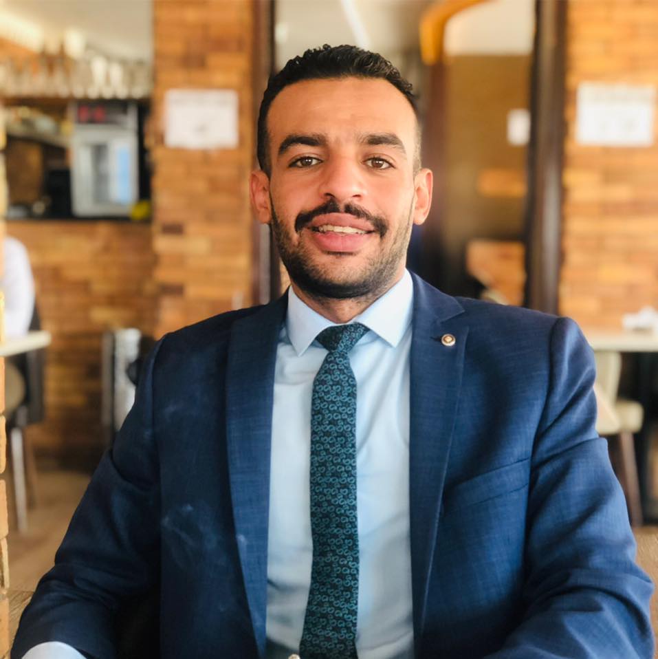 صورة المستشار محمد الزبيدى للإستشارات القانونيه